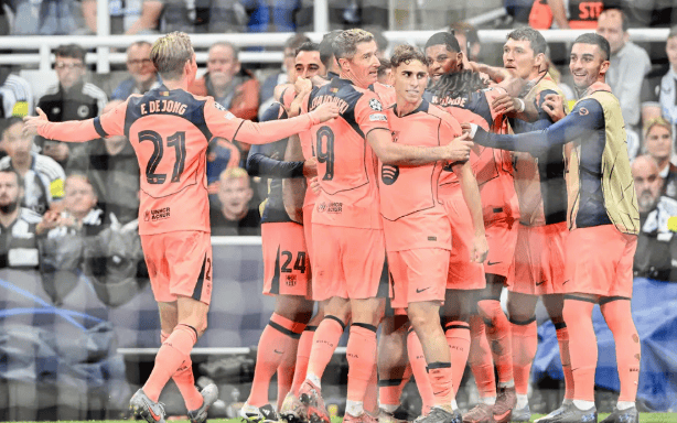 欧冠：拉什福德梅开二度，巴萨2-1客胜纽卡